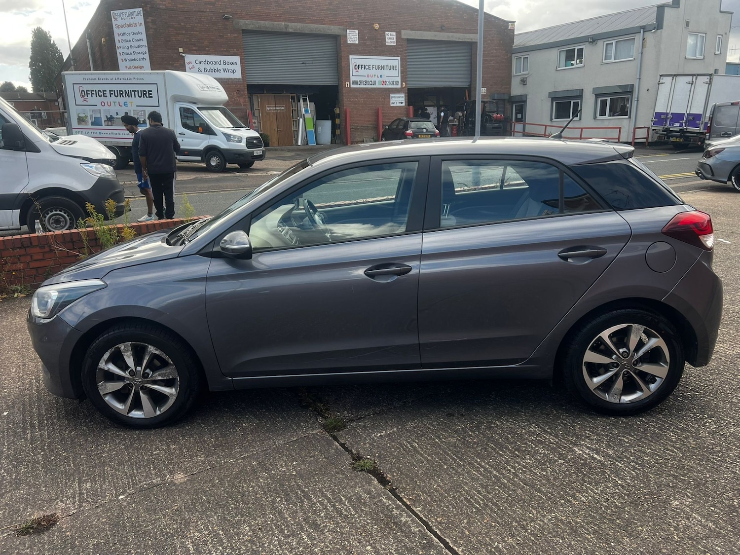 Used Hyundai i20 2015 for sale - 76741412: Photo 6