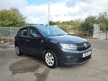 Used Dacia Sandero 2018 for sale - 76016667: Photo