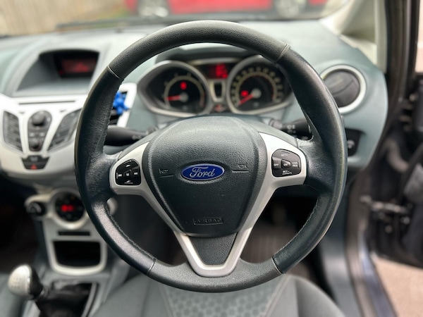 Used Ford Fiesta 2009 for sale - 74943382: Photo 11