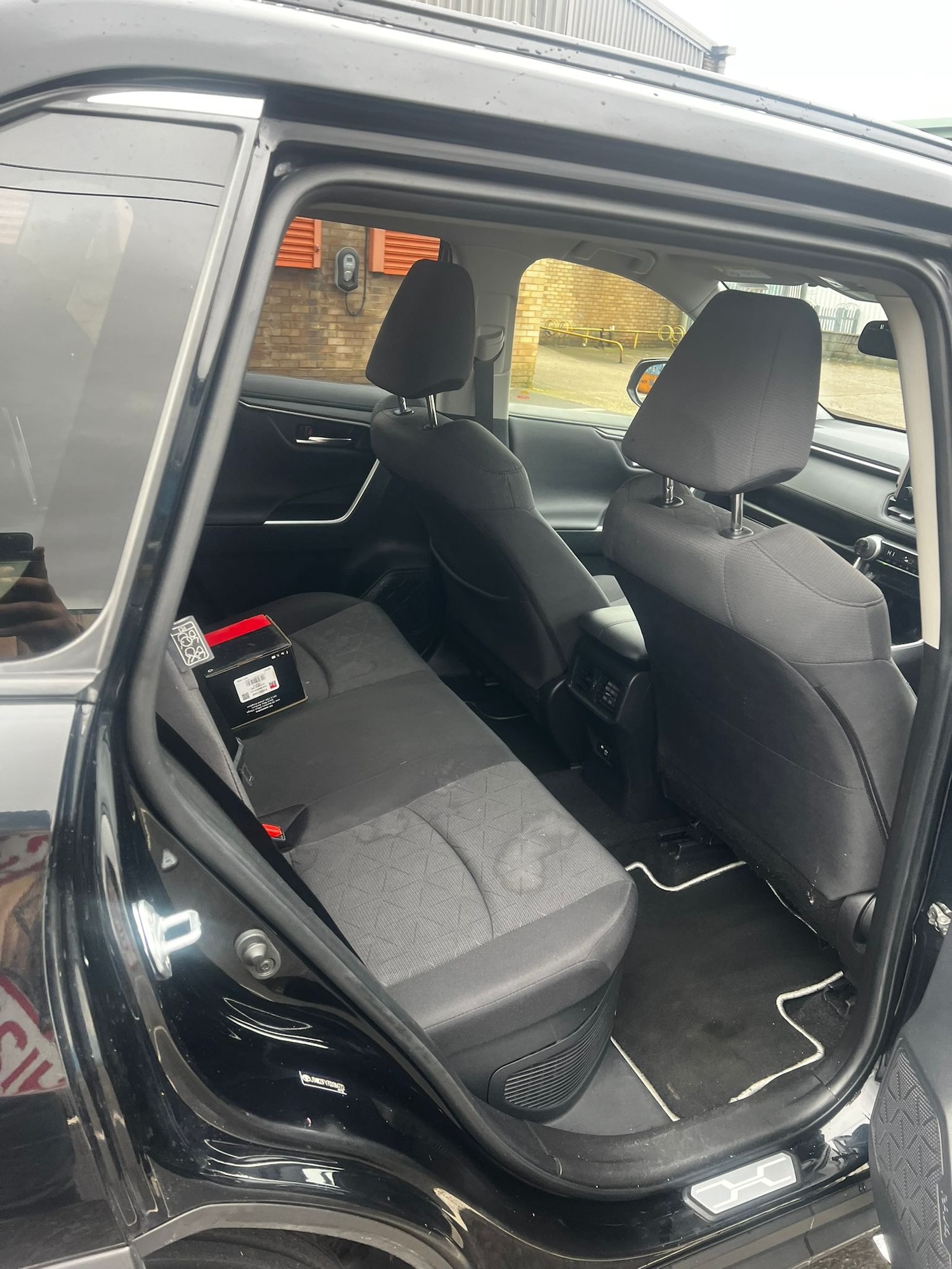 Used Toyota RAV4 2021 for sale - 77398265: Photo 10