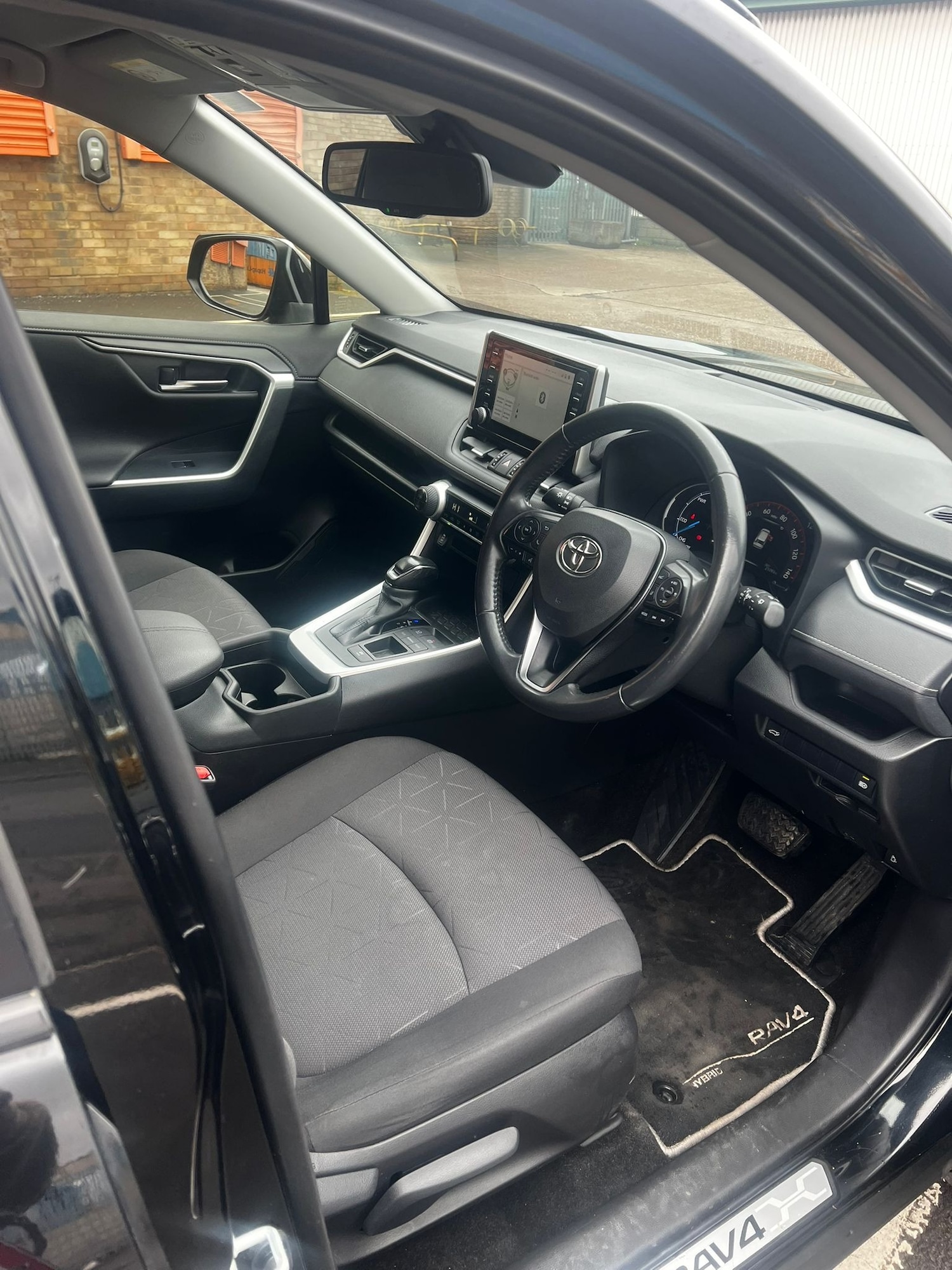 Used Toyota RAV4 2021 for sale - 77398265: Photo 9