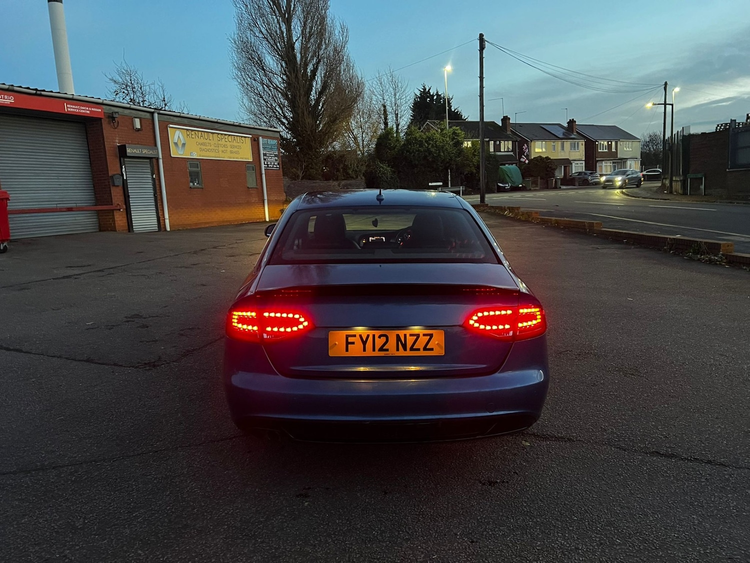 Used Audi A4 2012 for sale - 76919716: Photo 4