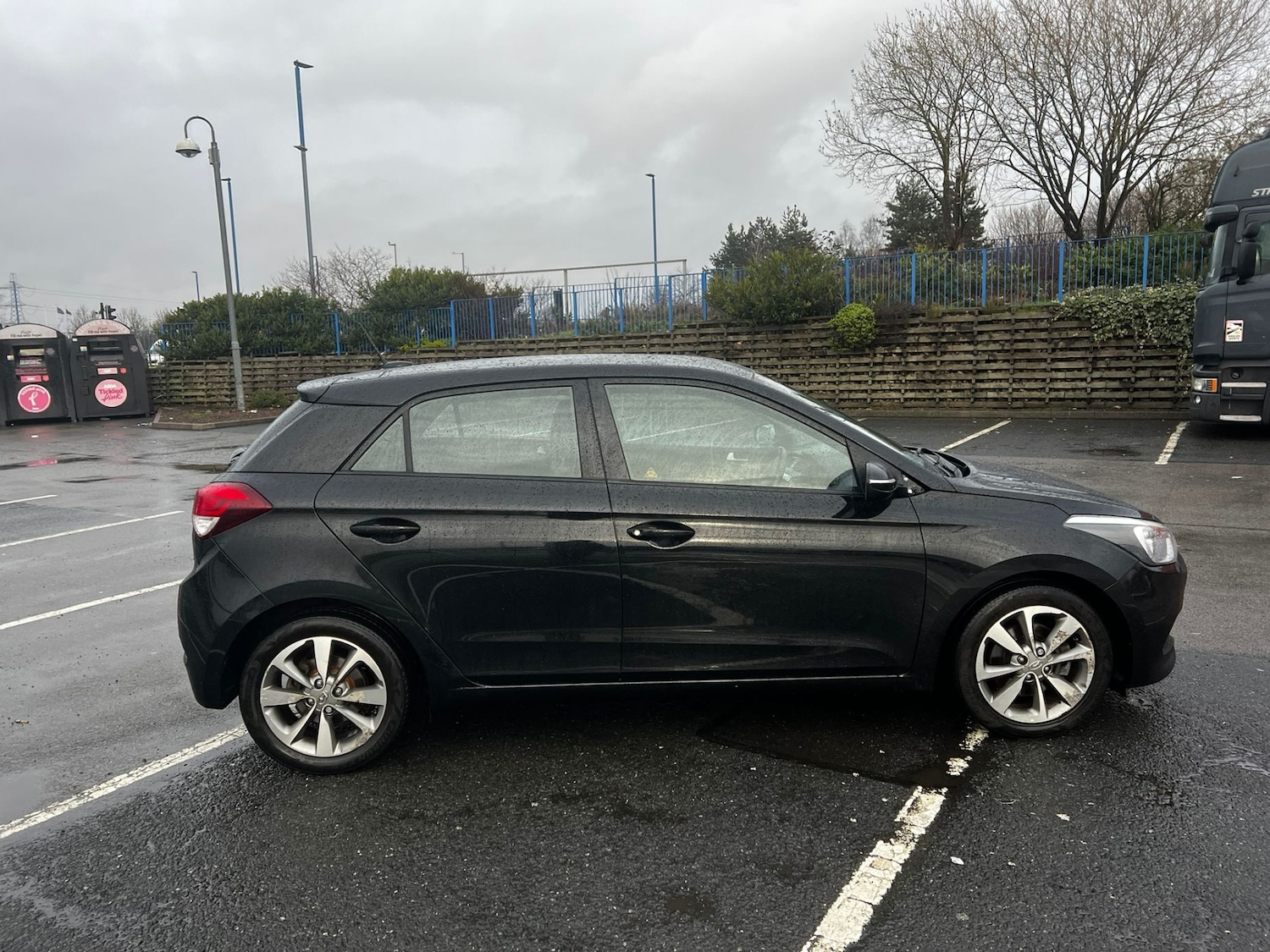 Used Hyundai i20 2016 for sale - 77173303: Photo 2