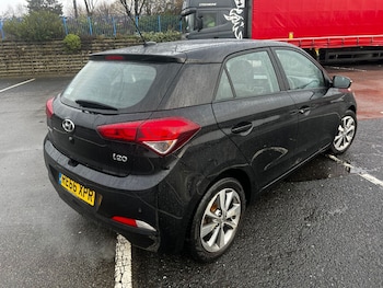 Used Hyundai i20 2016 for sale - 77173303: Photo