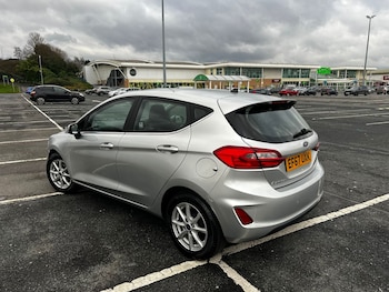 Used Ford Fiesta 2018 for sale - 77493138: Photo