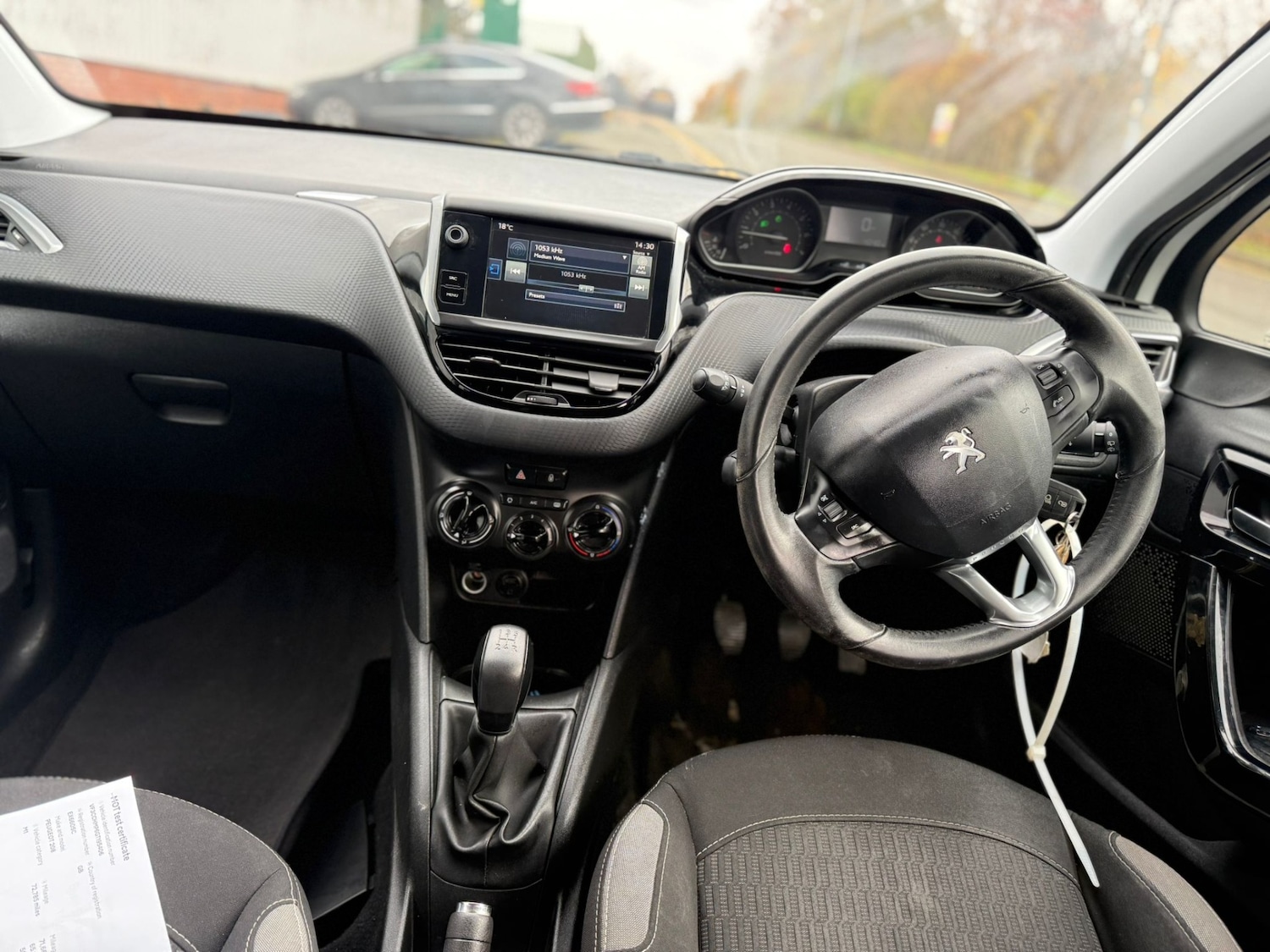 Used Peugeot 208 2016 for sale - 76497716: Photo 10