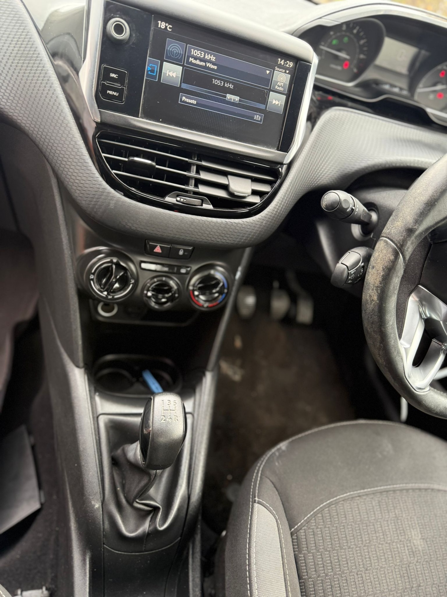 Used Peugeot 208 2016 for sale - 76497716: Photo 12