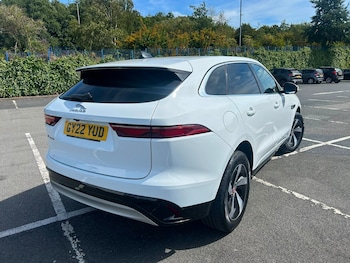 Used Jaguar F-Pace 2022 for sale - 79468480: Photo