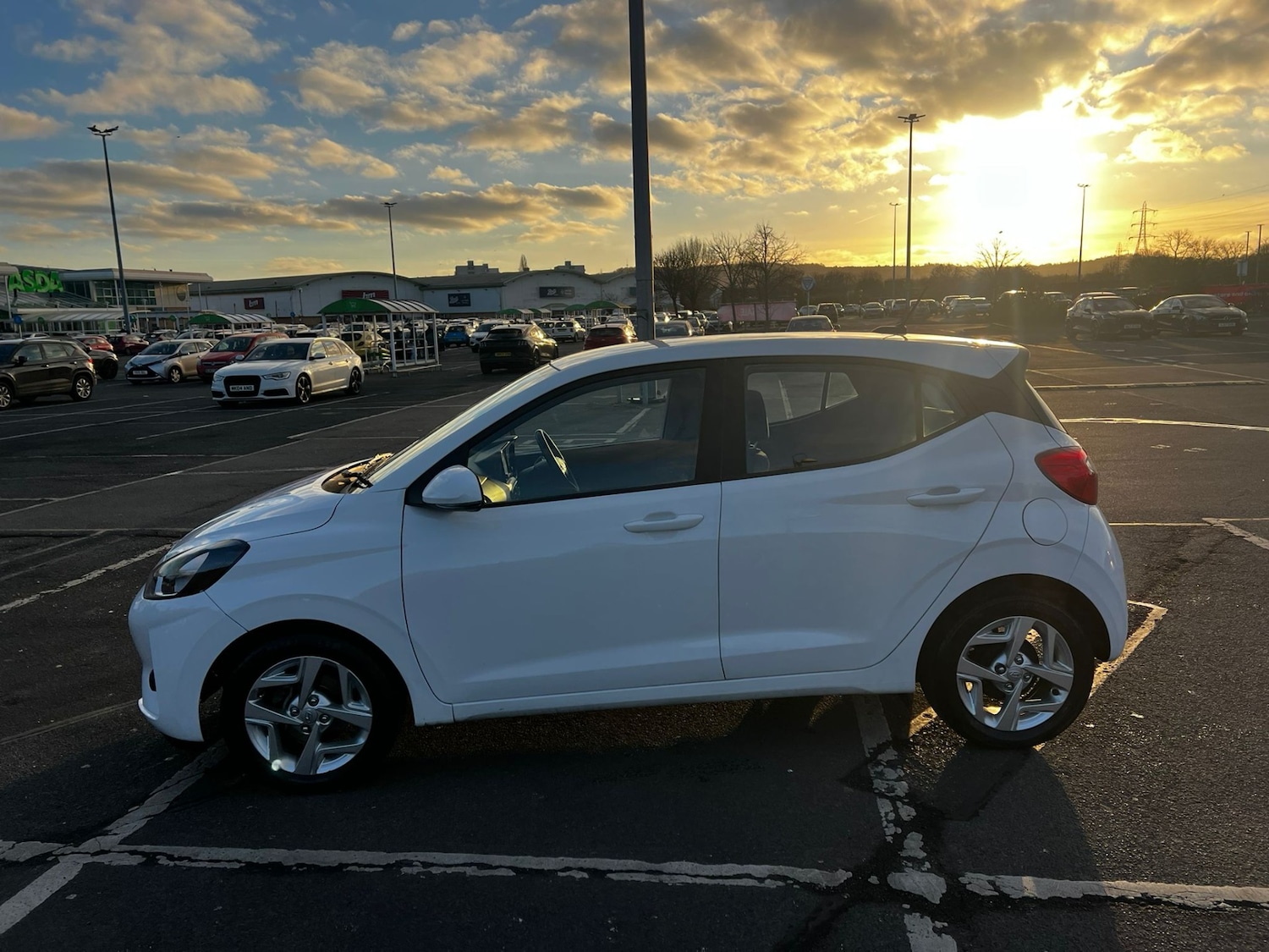 Used Hyundai i10 2022 for sale - 77079044: Photo 6