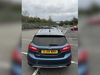 Used Ford Fiesta 2018 for sale - 78112382: Photo