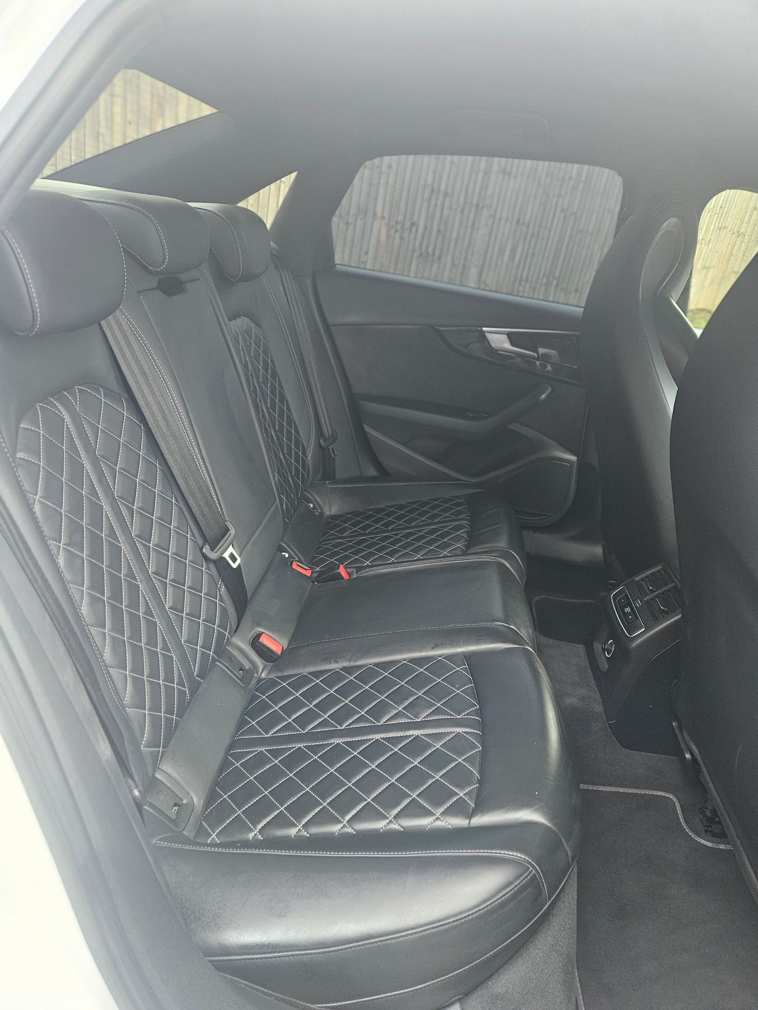 Used Audi A4 2020 for sale - 76526095: Photo 37