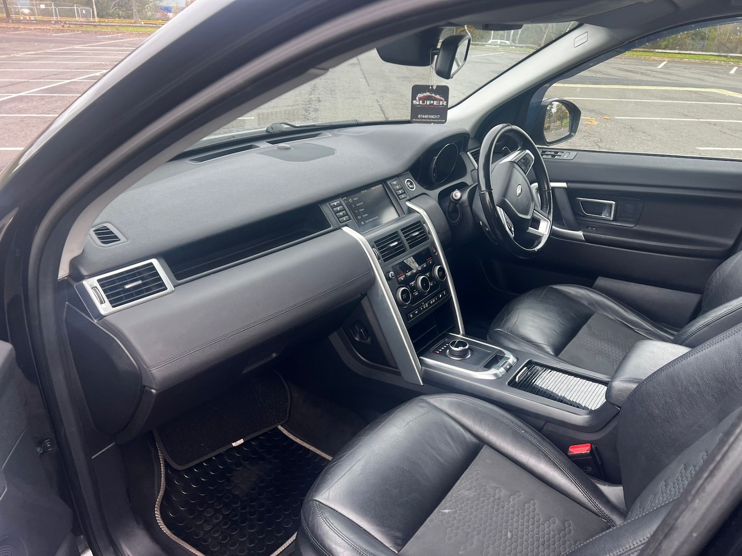 Used Land Rover Discovery Sport 2018 for sale - 76379129: Photo 9