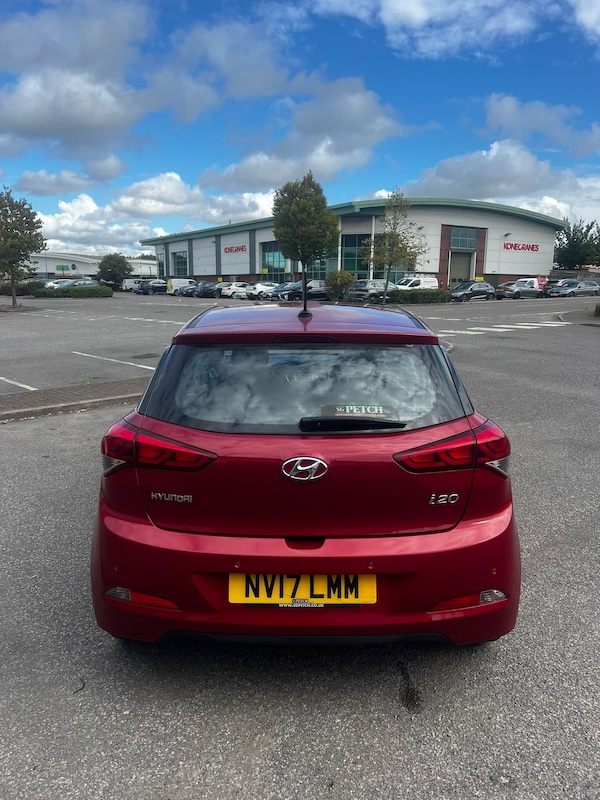 Used Hyundai i20 2017 for sale - 75761646: Photo 3