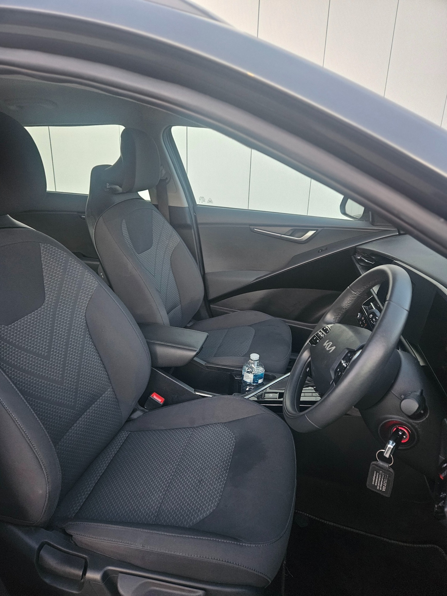 Used Kia Niro 2023 for sale - 77013217: Photo 9