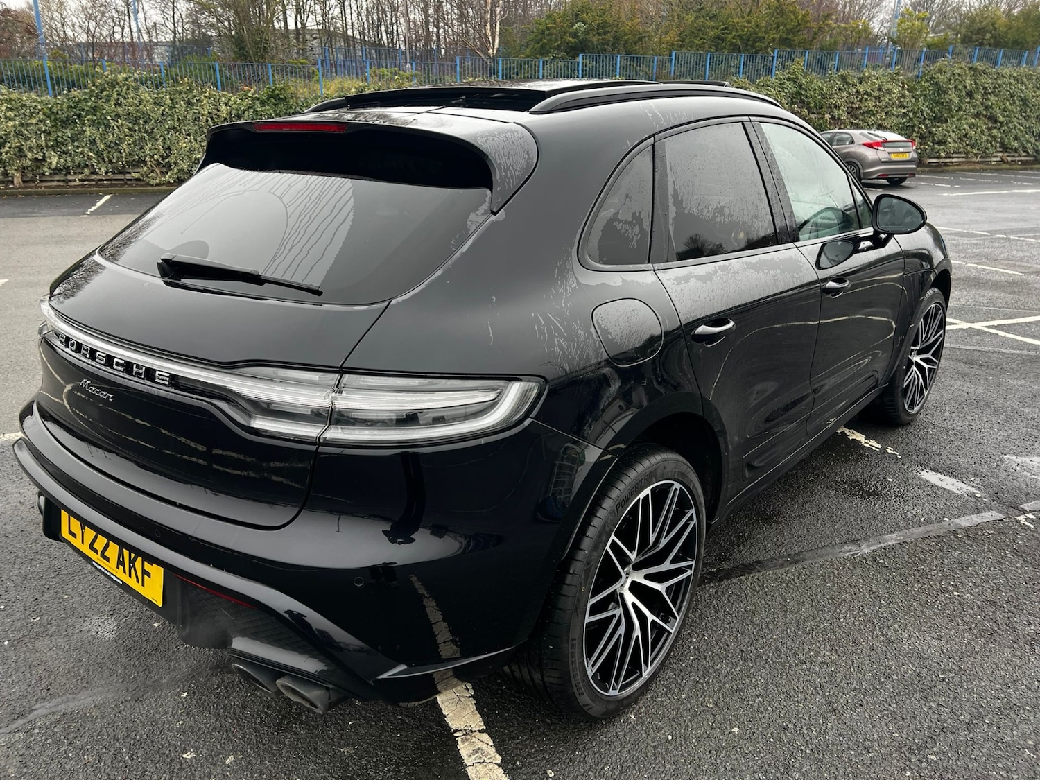 Used Porsche Macan 2022 for sale - 77140822: Photo 3