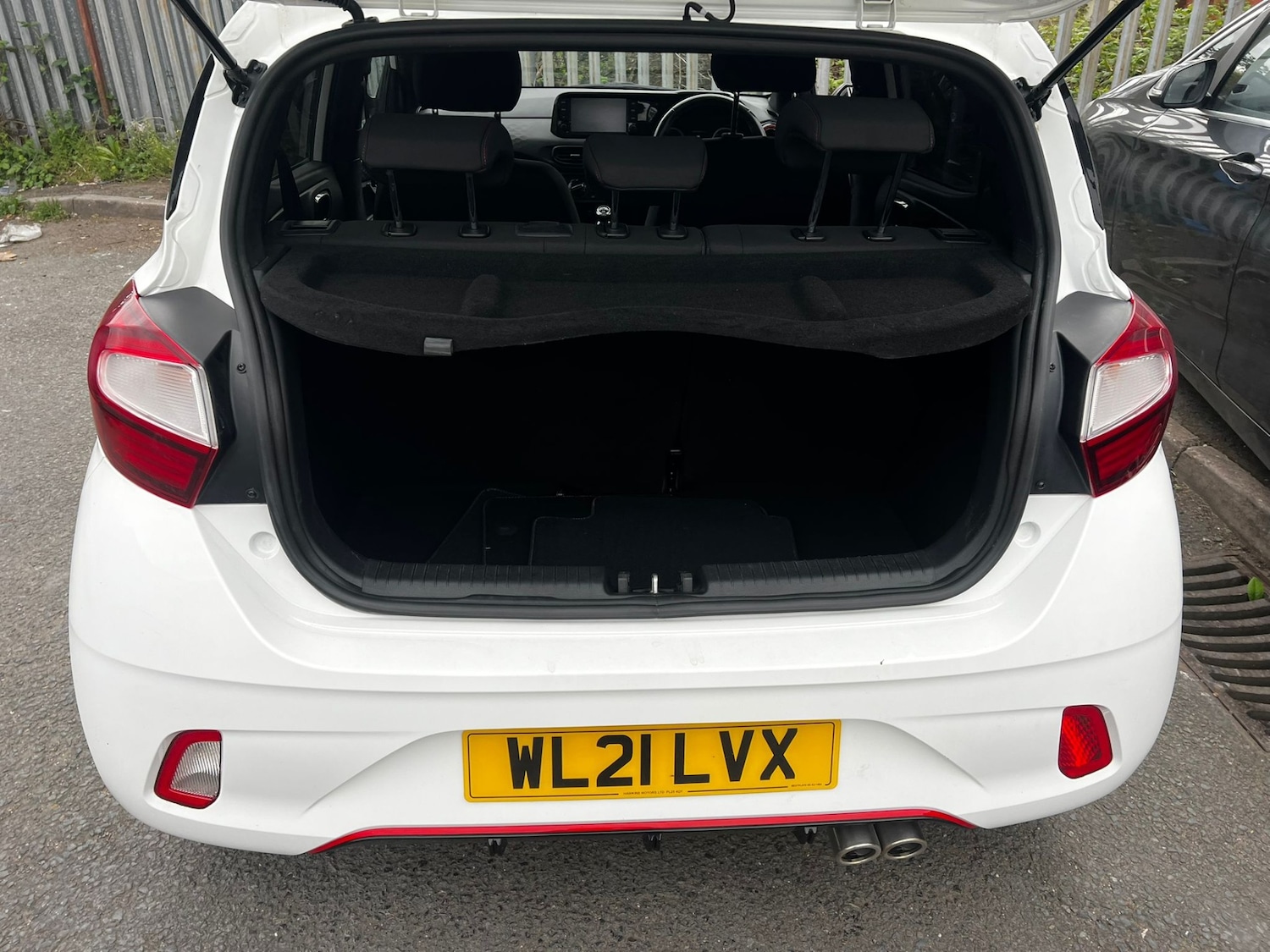 Used Hyundai i10 2021 for sale - 78183069: Photo 10