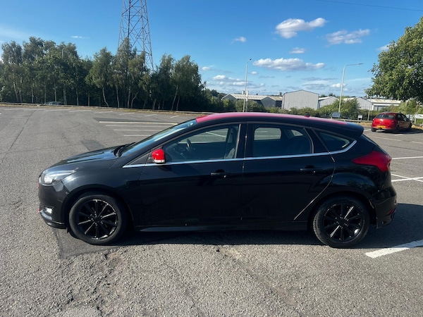 Used Ford Focus 2015 for sale - 75069054: Photo 5