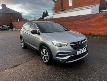 Vauxhall - Grandland X