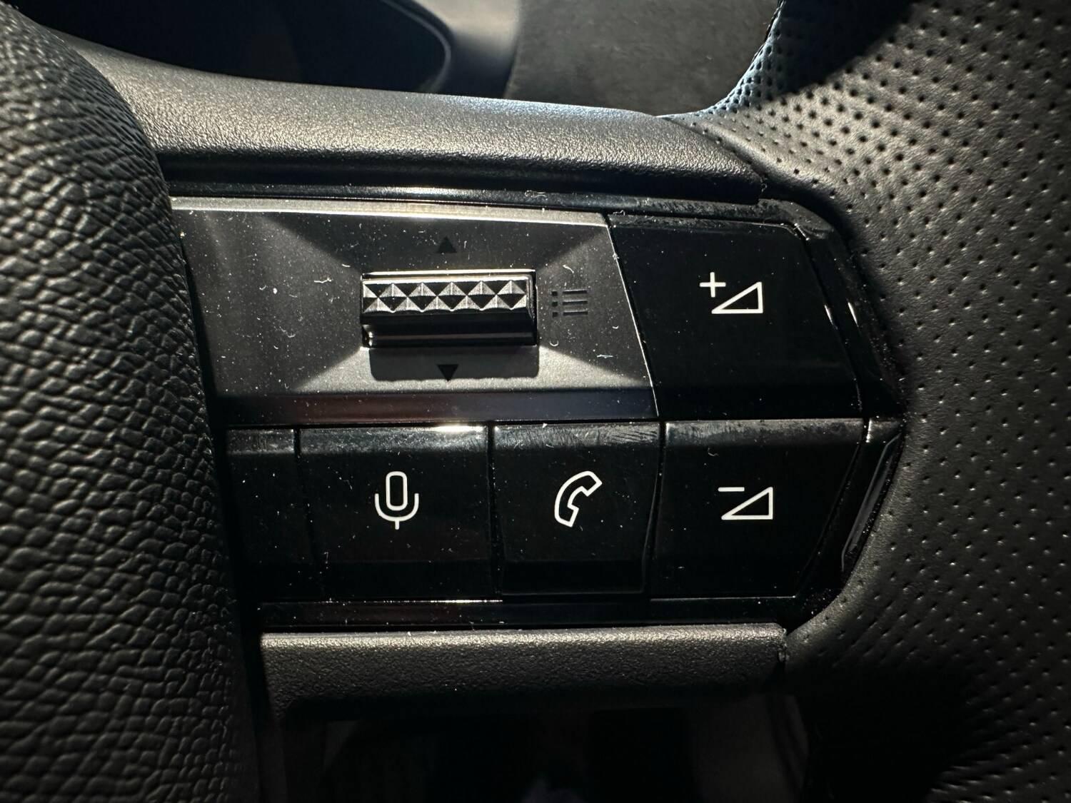 Vehicle 33