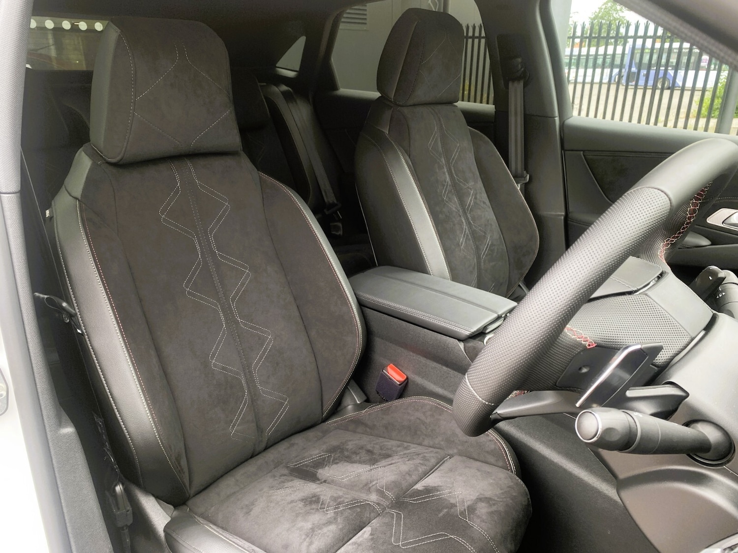 Used DS Automobiles DS 7 2024 for sale - 76487521: Photo 23