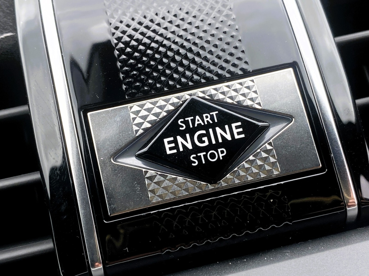 Used DS Automobiles DS 7 2024 for sale - 76487521: Photo 34