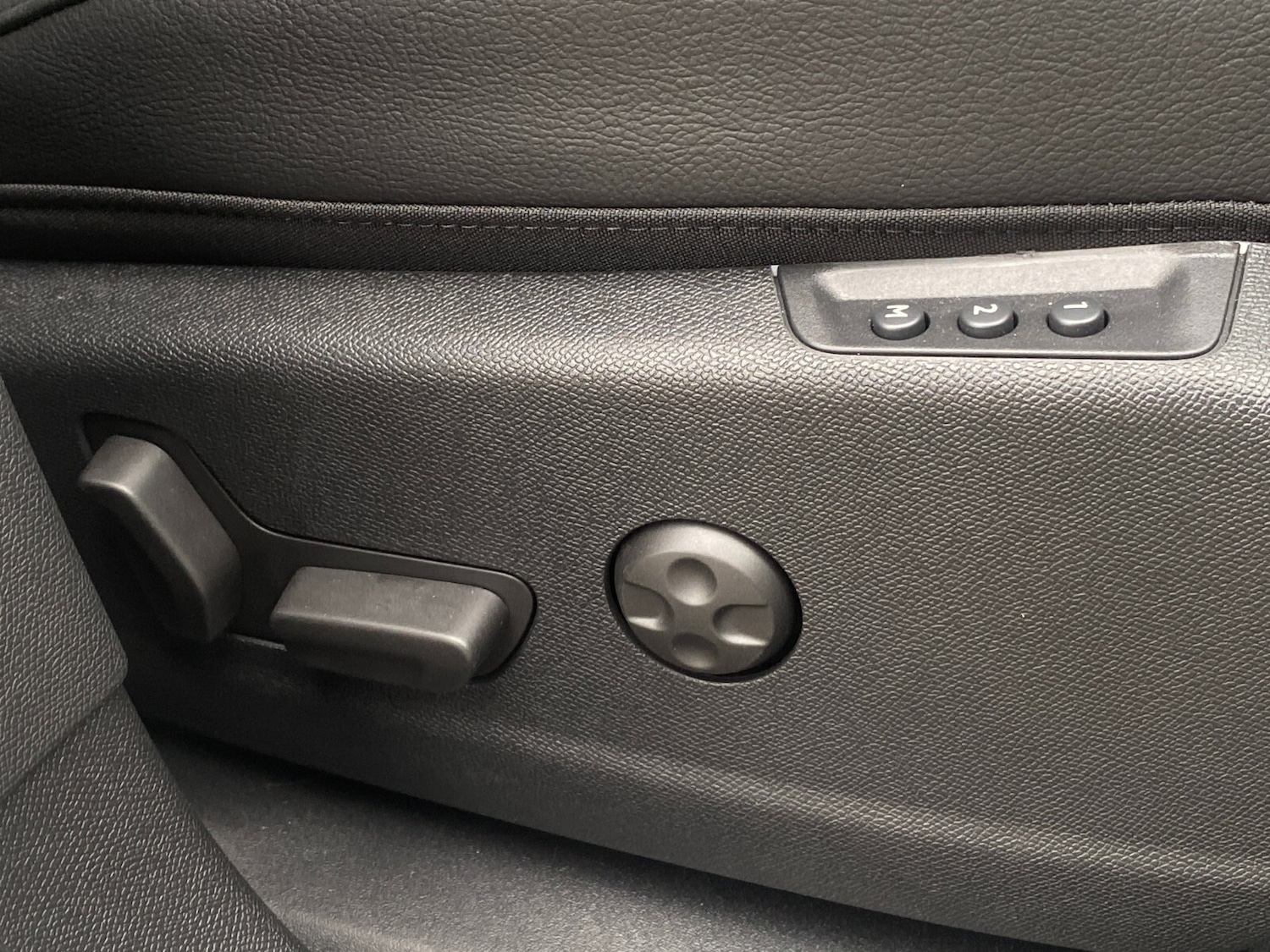 Used DS Automobiles DS 7 2024 for sale - 76487521: Photo 45