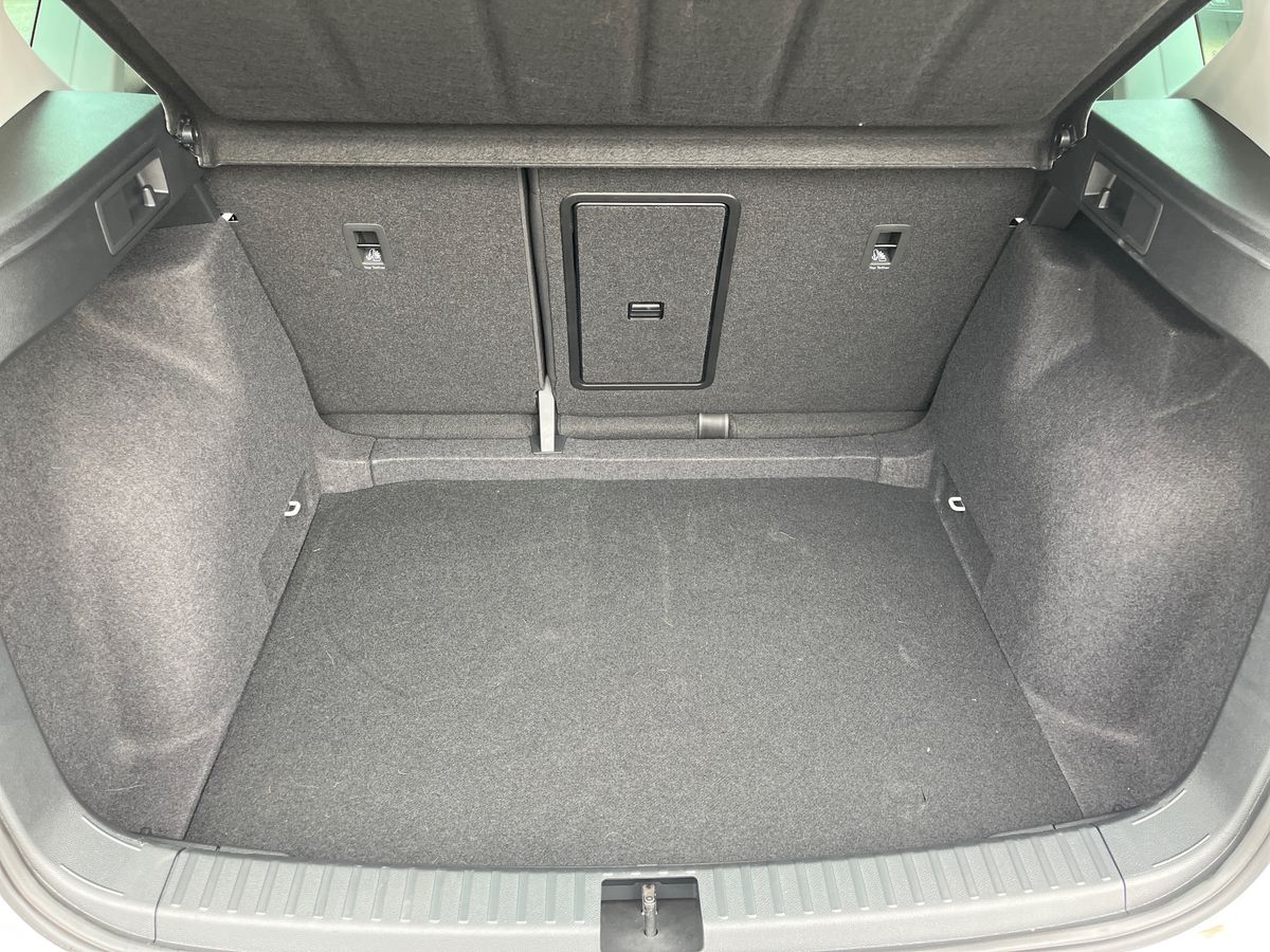 Used Cupra Ateca 2025 for sale - 76637127: Photo 11