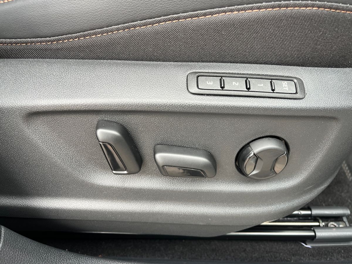 Used Cupra Ateca 2025 for sale - 76637127: Photo 35