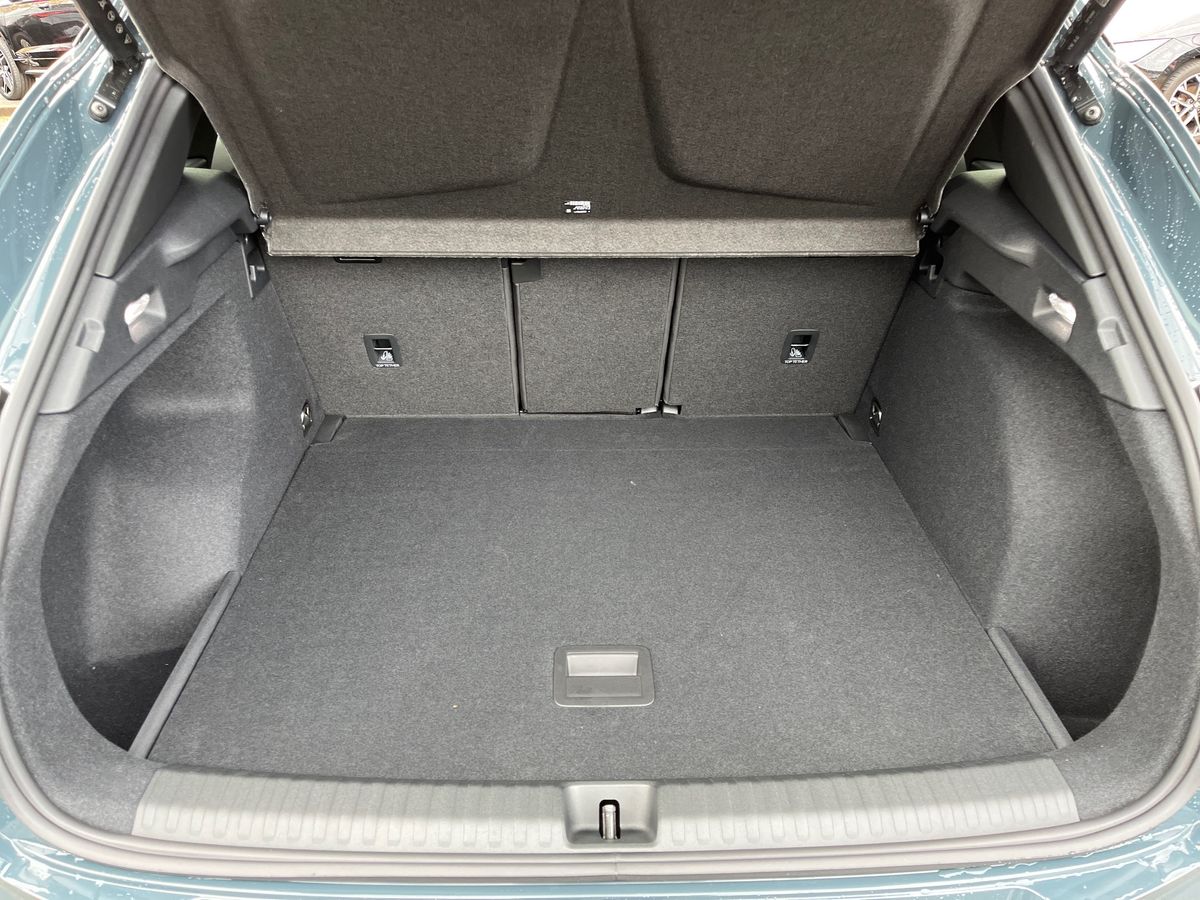 Used Cupra Terramar 2025 for sale - 76257175: Photo 12