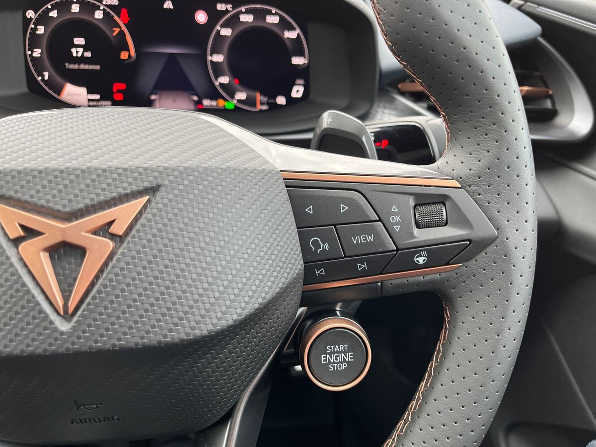 Used Cupra Terramar 2025 for sale - 76257175: Photo 30