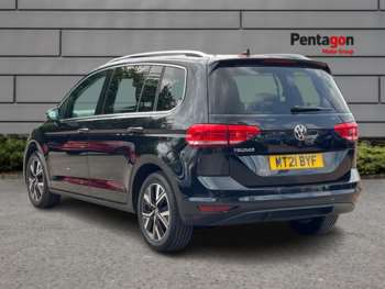 Used Volkswagen Touran 2021 for sale - 74834422: Photo