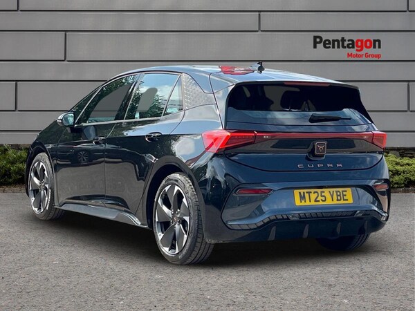 Used Cupra Born 2025 for sale - 75498916: Photo 2