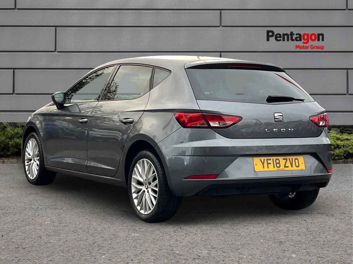 Used SEAT Leon 2018 for sale - 76470802: Photo 2