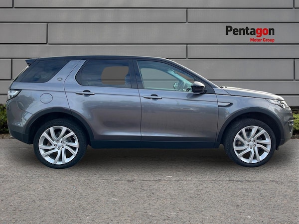 Used Land Rover Discovery Sport 2017 for sale - 76113128: Photo 13