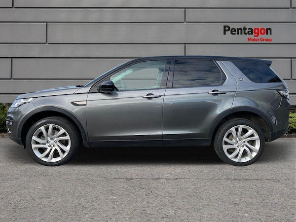 Used Land Rover Discovery Sport 2017 for sale - 76113128: Photo 14