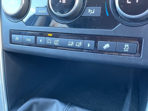 Used Land Rover Discovery Sport 2017 for sale - 76113128: Photo 26