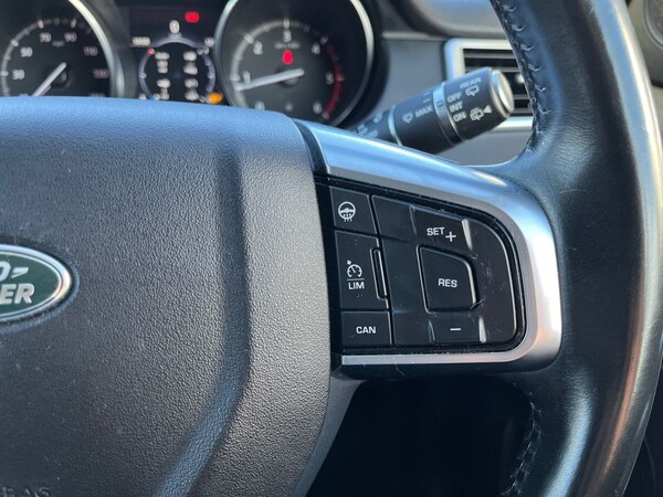 Used Land Rover Discovery Sport 2017 for sale - 76113128: Photo 29