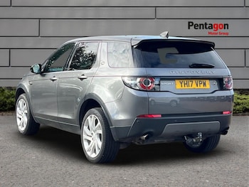 Used Land Rover Discovery Sport 2017 for sale - 76113128: Photo