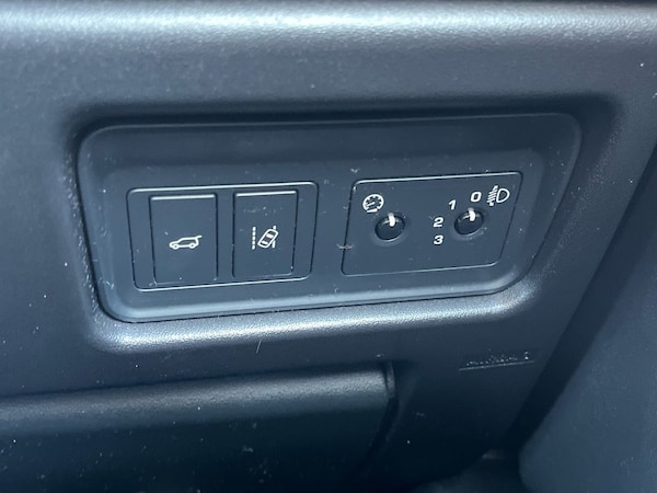 Used Land Rover Discovery Sport 2017 for sale - 76113128: Photo 35