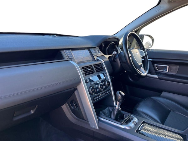 Used Land Rover Discovery Sport 2017 for sale - 76113128: Photo 8
