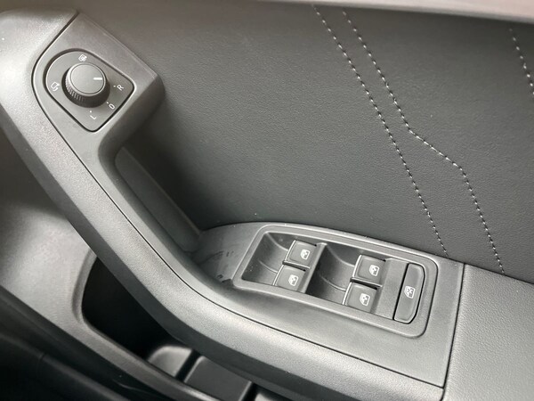 Used SEAT Ateca 2025 for sale - 75208350: Photo 31