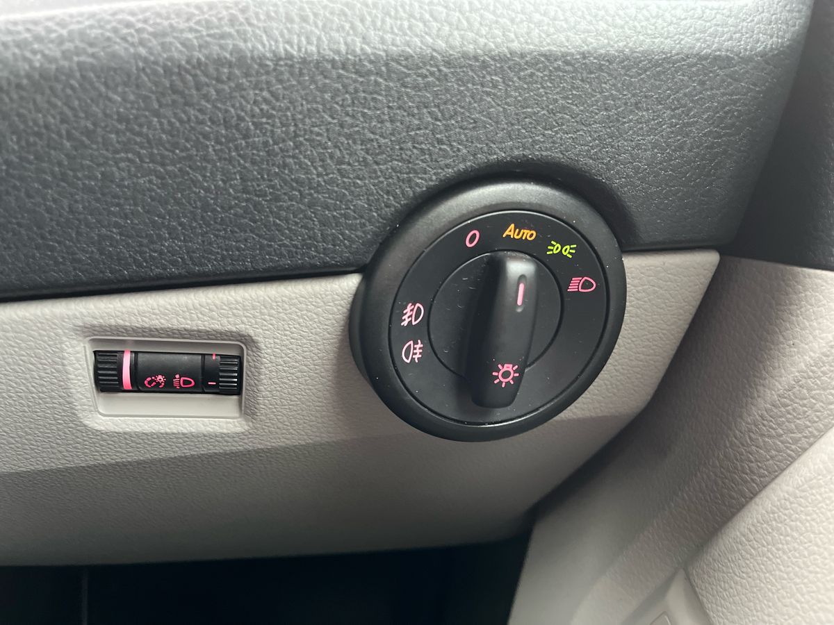 Used Volkswagen Transporter 2017 for sale - 76963113: Photo 31