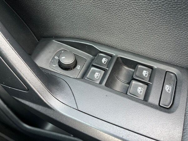 Used SEAT Arona 2023 for sale - 75348732: Photo 34