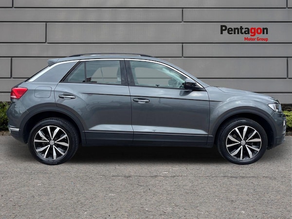 Used Volkswagen T-Roc 2018 for sale - 75428091: Photo 13