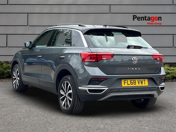 Used Volkswagen T-Roc 2018 for sale - 75428091: Photo 2