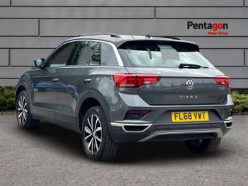 Used Volkswagen T-Roc 2018 for sale - 75428091: Photo