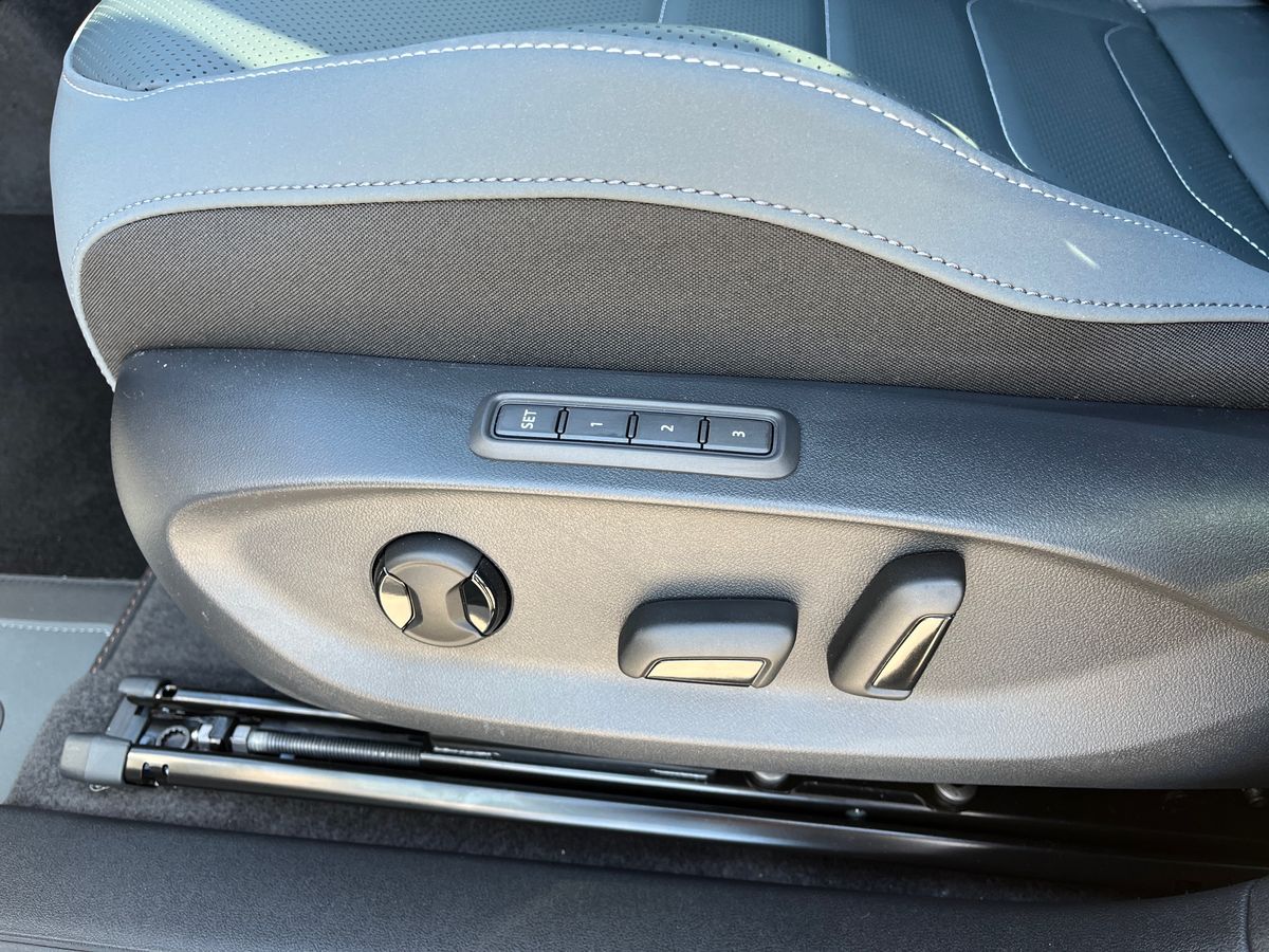 Used Cupra Tavascan 2024 for sale - 76637157: Photo 41