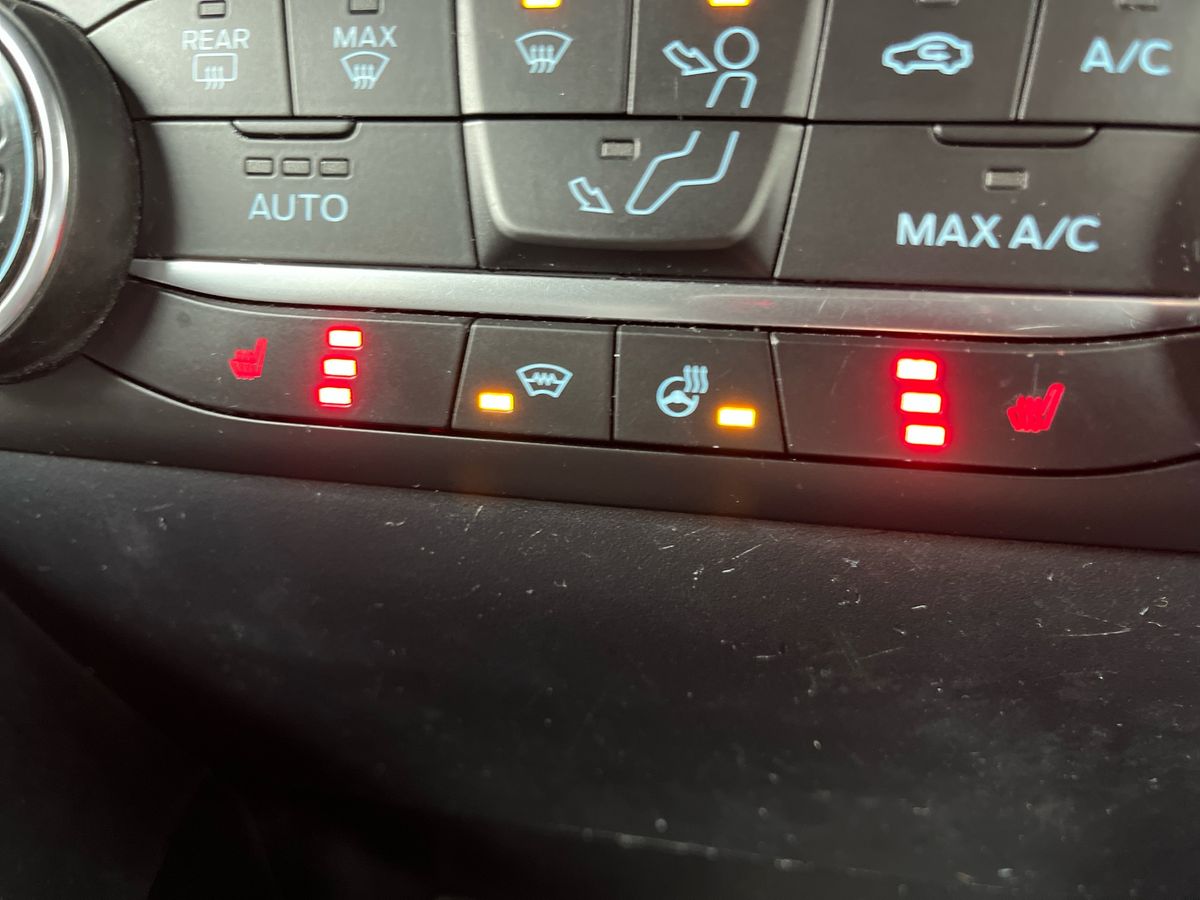 Used Ford Fiesta 2022 for sale - 76133414: Photo 24