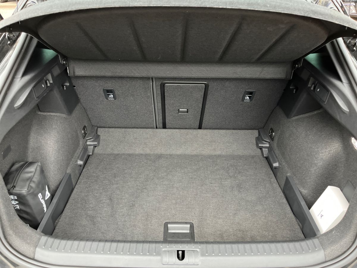 Used Cupra Formentor 2023 for sale - 76015727: Photo 11