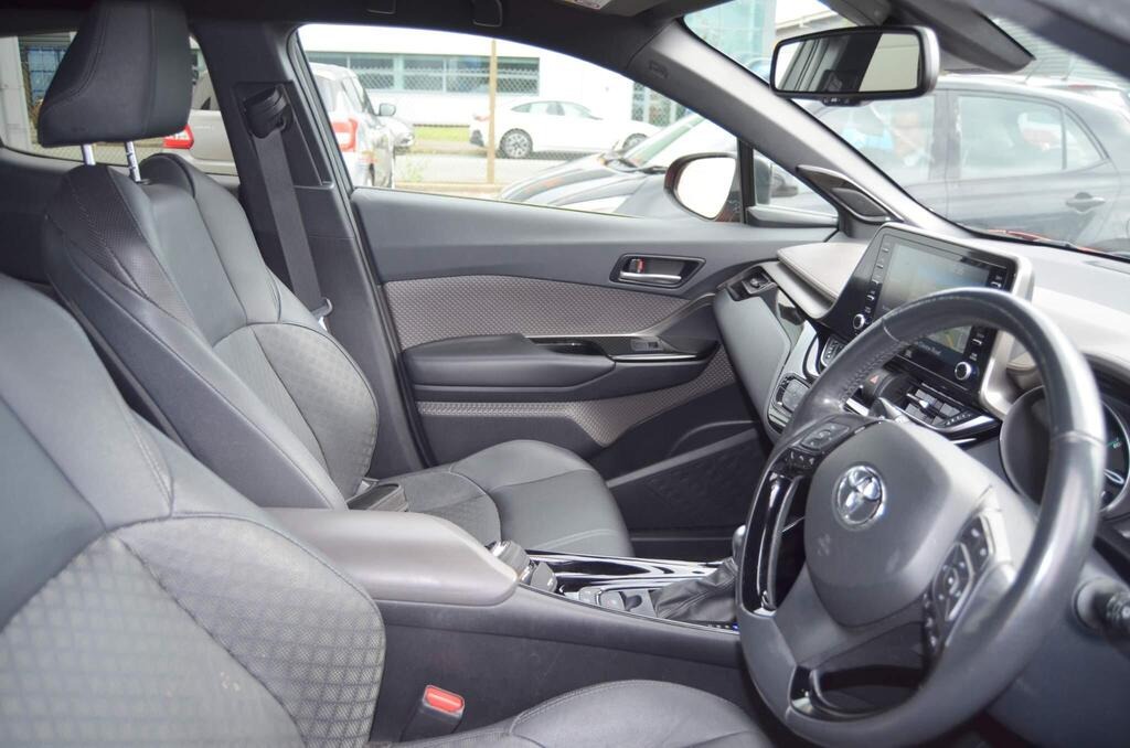 Used Toyota C-HR 2020 for sale - 76340695: Photo 15